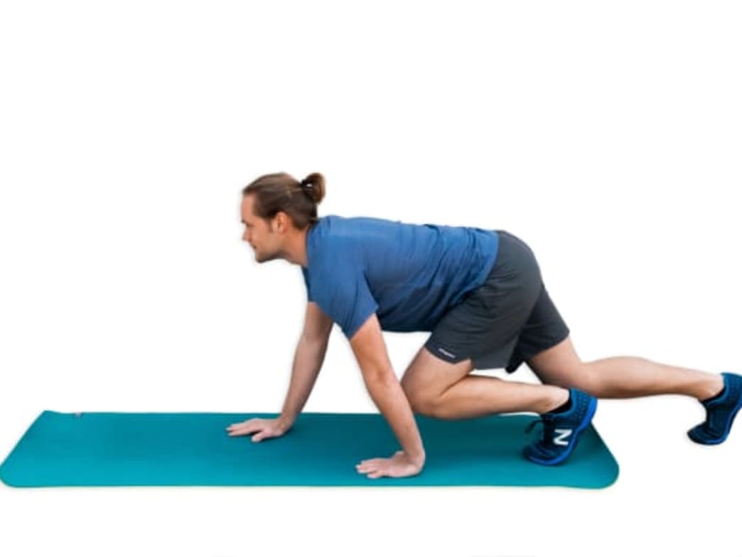 No Gear Required: 11 Bodyweight Exercises to Train for Hiking